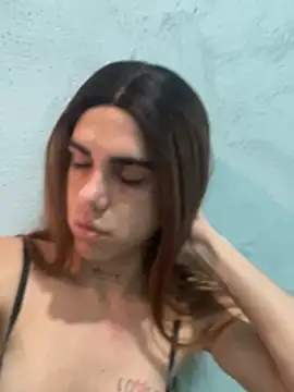 Show de gisele23cm na webcam