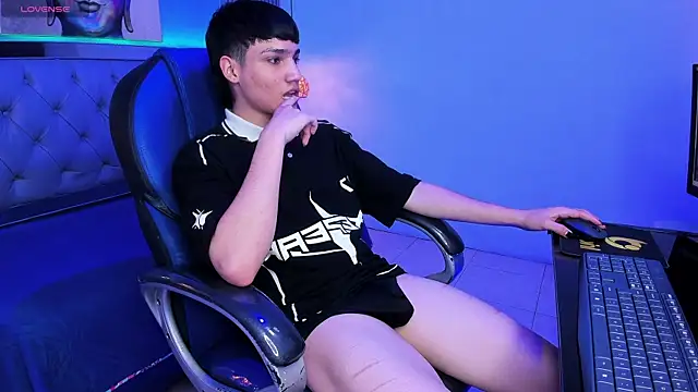 Chat XXX en directo de SamBlack_