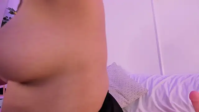 Coffee_Dreams' Live XXX Chat