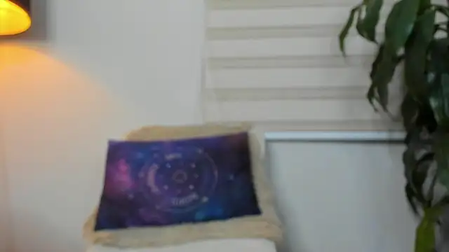 Chat +18 de Erick_Thompsonx ao vivo