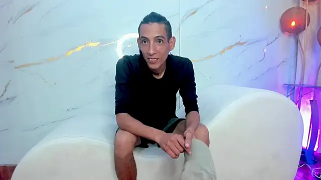 Chatroom XXX en direct de AmazingOrgasm