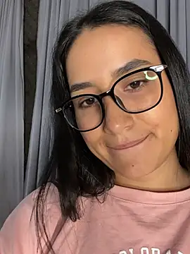 Val12777 Live XXX-chat