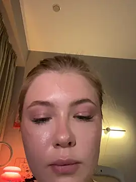 _Leya_のライブXXXチャット