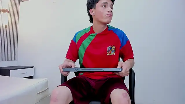 XXX chat uživo modela Stiven_Cooper2