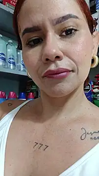 Queen_lorena Chat XXX in diretta