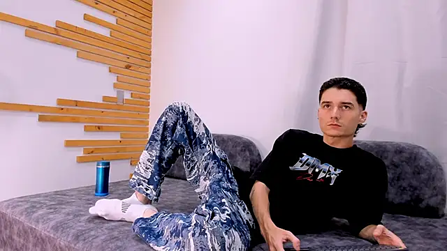 Chat +18 de Oclahoma_x ao vivo