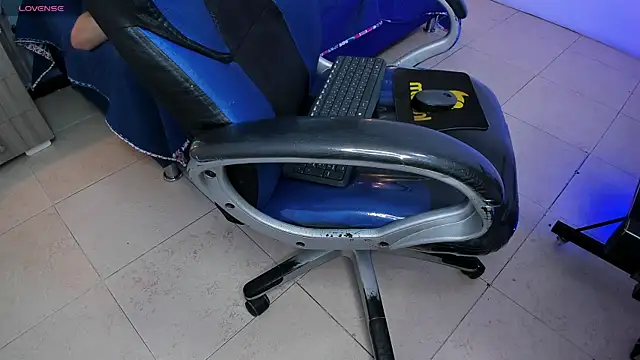 دردشة SamBlack_ الجنسية المباشرة