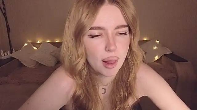 Chat +18 de ViolettaLopez ao vivo