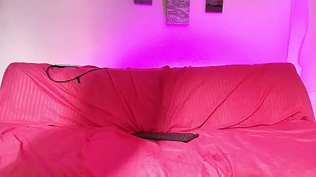 Chat XXX en directo de Nikki__uwu