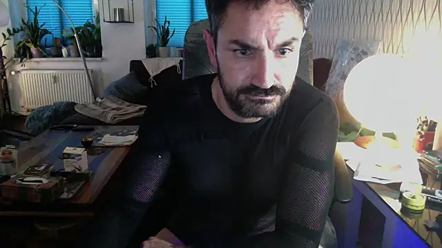 tomz0819 – Naživo XXX chat
