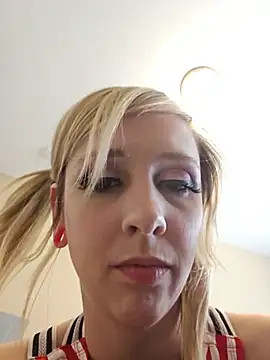 AmethystFoxxn Live XXX chat