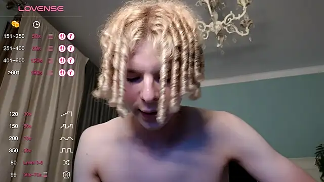 Kudi_Minnt live XXX chat