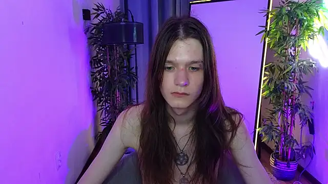XXX chat uživo modela l1l2th