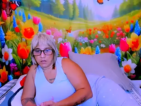 Chat XXX en directo de indianroxy