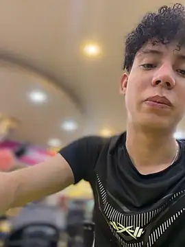 دردشة yoursexyjose الجنسية المباشرة