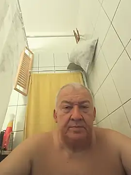 kerzoolee57 Chat XXX live