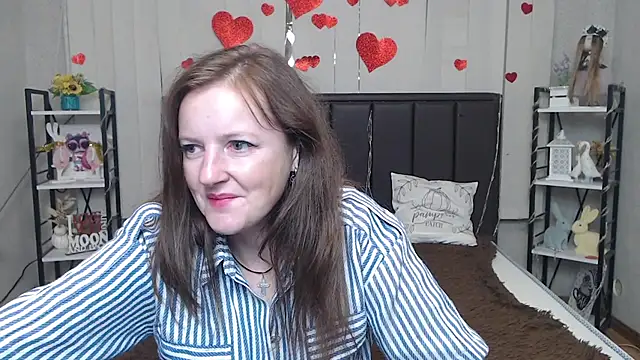 Chat +18 de MeganPirs ao vivo