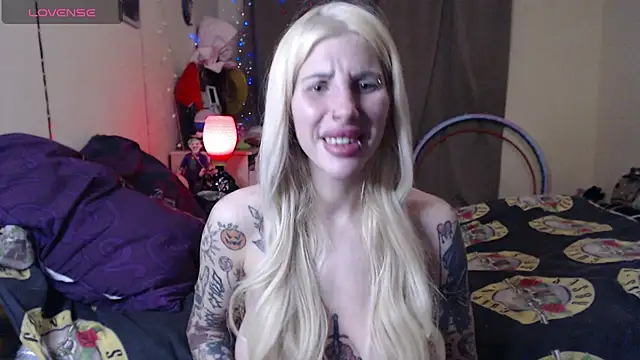 BLACKPeonyy's Live XXX Chat