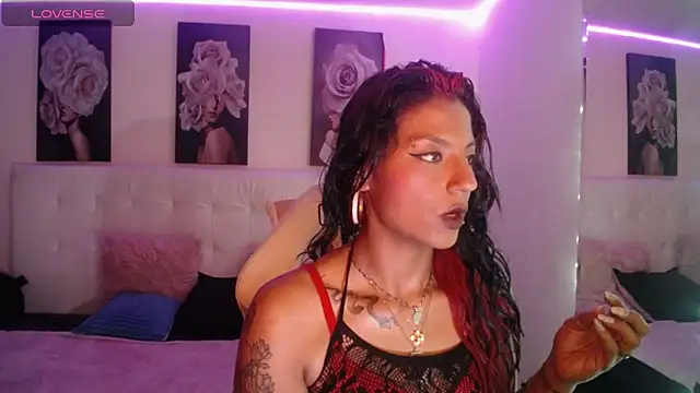 SamathaMay's Live XXX Chat