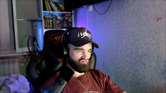 XXX chat uživo modela _Serious_Man
