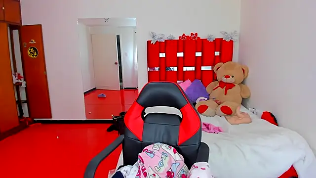 Luna_Analya: απευθείας συνομιλία ΧΧΧ