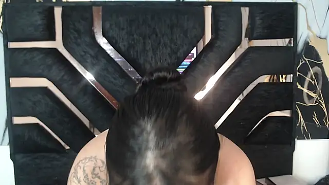 צ'אט XXX בשידור חי של sweetbloomcs