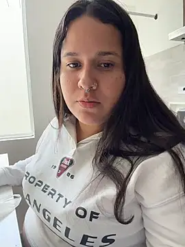 Samanthadiamonds- live XXX chat