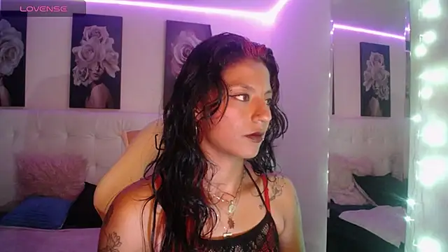 SamathaMay's Live XXX Chat