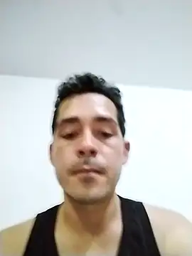 Gabriel_leon33 Adlı Modelin Canlı XXX Sohbeti