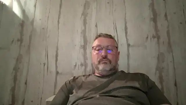 doudou310 élő XXX-chatje