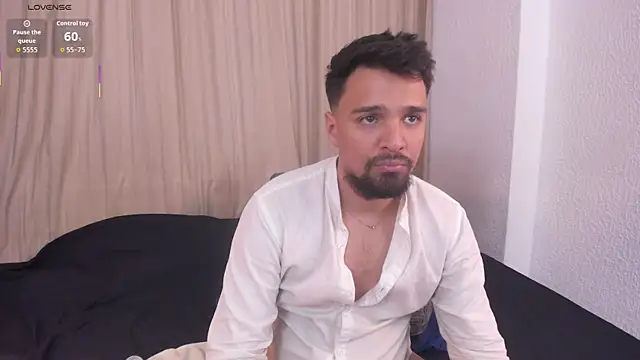max_ed – Naživo XXX chat
