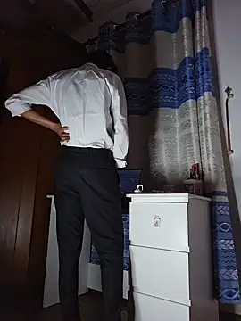 RikzAdam Adlı Modelin Canlı XXX Sohbeti