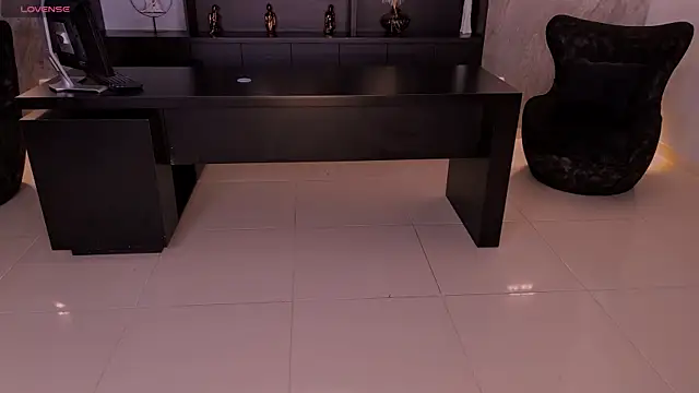TiffannySinsのライブXXXチャット