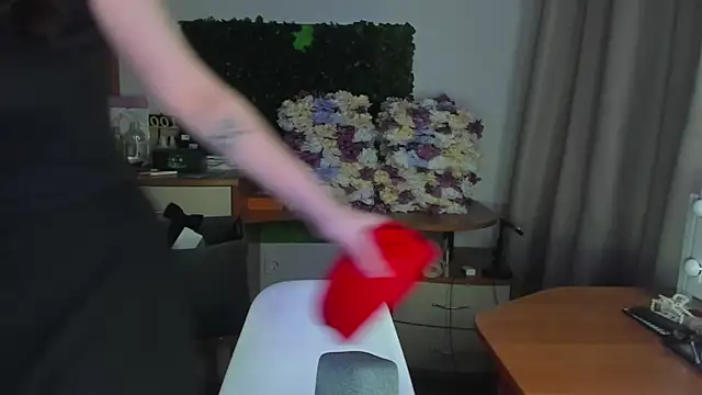Živý XXX chat DoraCharmer