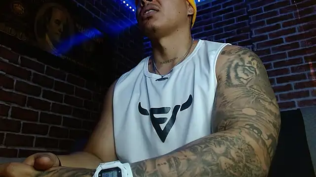jordan_bigcock_ Show in webcam