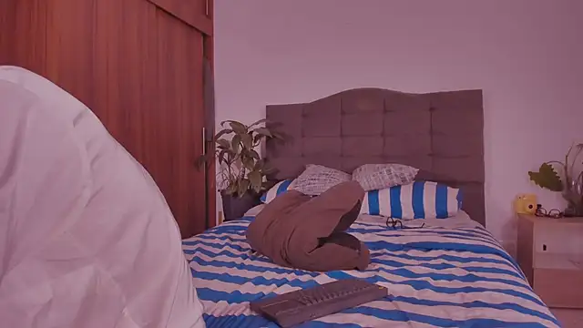 2gays_1Str8 élő XXX-chatje