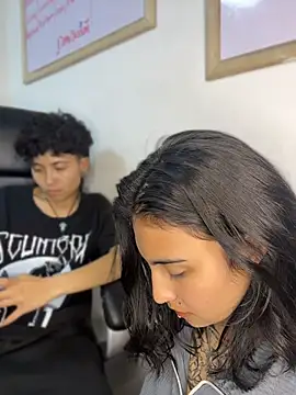 Živý XXX chat Velvet_Mysstic