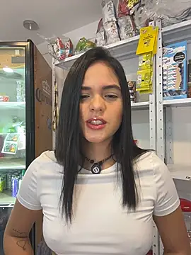 Chat XXX Live Bella-Ferrer
