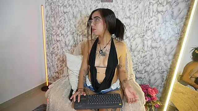 Tamara_roux_n Live XXX chat