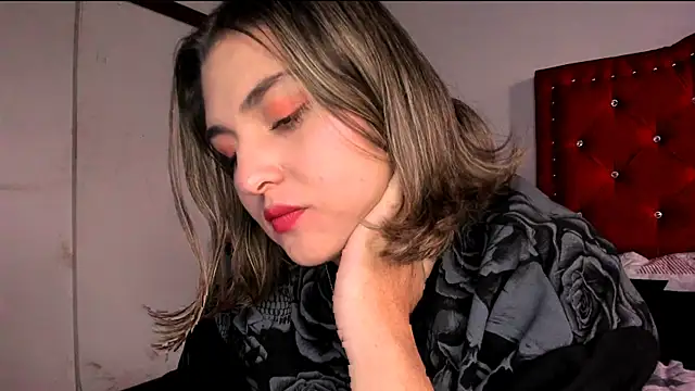 Sofia__bella 即時 XXX 聊天