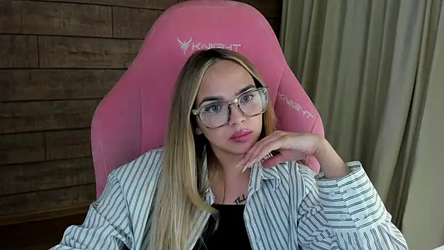 XXX chat uživo modela AnitaVenture