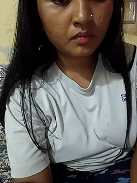 Tridha_2 라이브 XXX 채팅