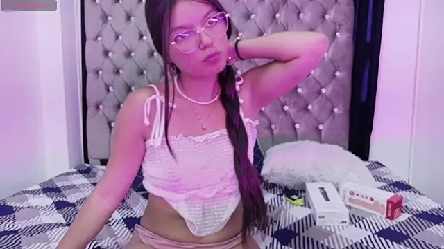 Cami__bunnie live XXX chat