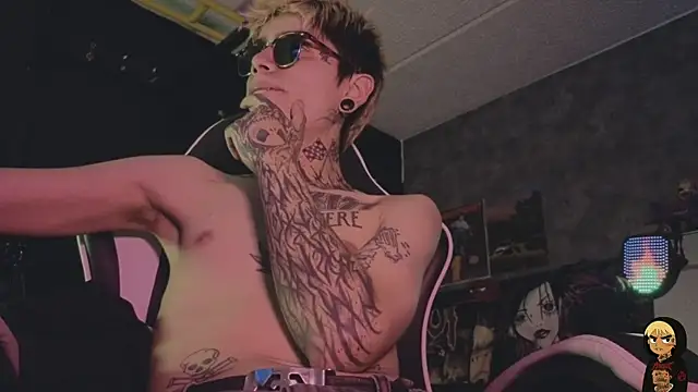 AcidMilo 라이브 XXX 채팅
