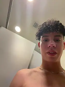 yoursexyjose's Live XXX Chat