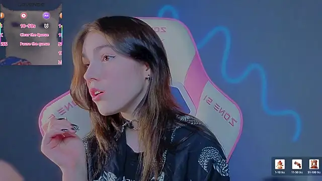 دردشة Sophie_SkyAngel الجنسية المباشرة