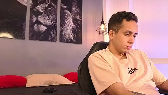 Chatroom XXX en direct de Zack_isback