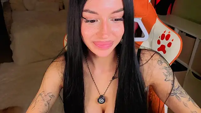 Regina_AmourのライブXXXチャット