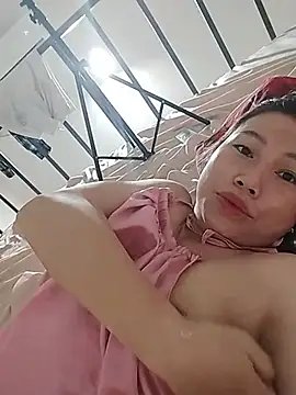 Cong2211's Live XXX Chat