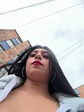LilacNoir – Live XXX-chat